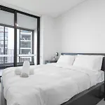 Cosy Minimalism 2Bd Apt Near Sydney Olympic Park