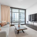 Cosy Minimalism 2Bd Apt Near Sydney Olympic Park