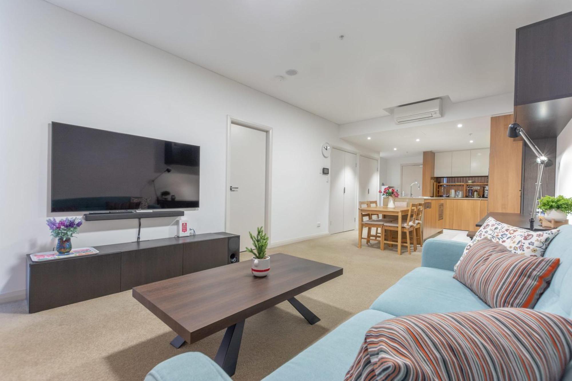 Cosy Minimalism 2bd Near Olympic Park *