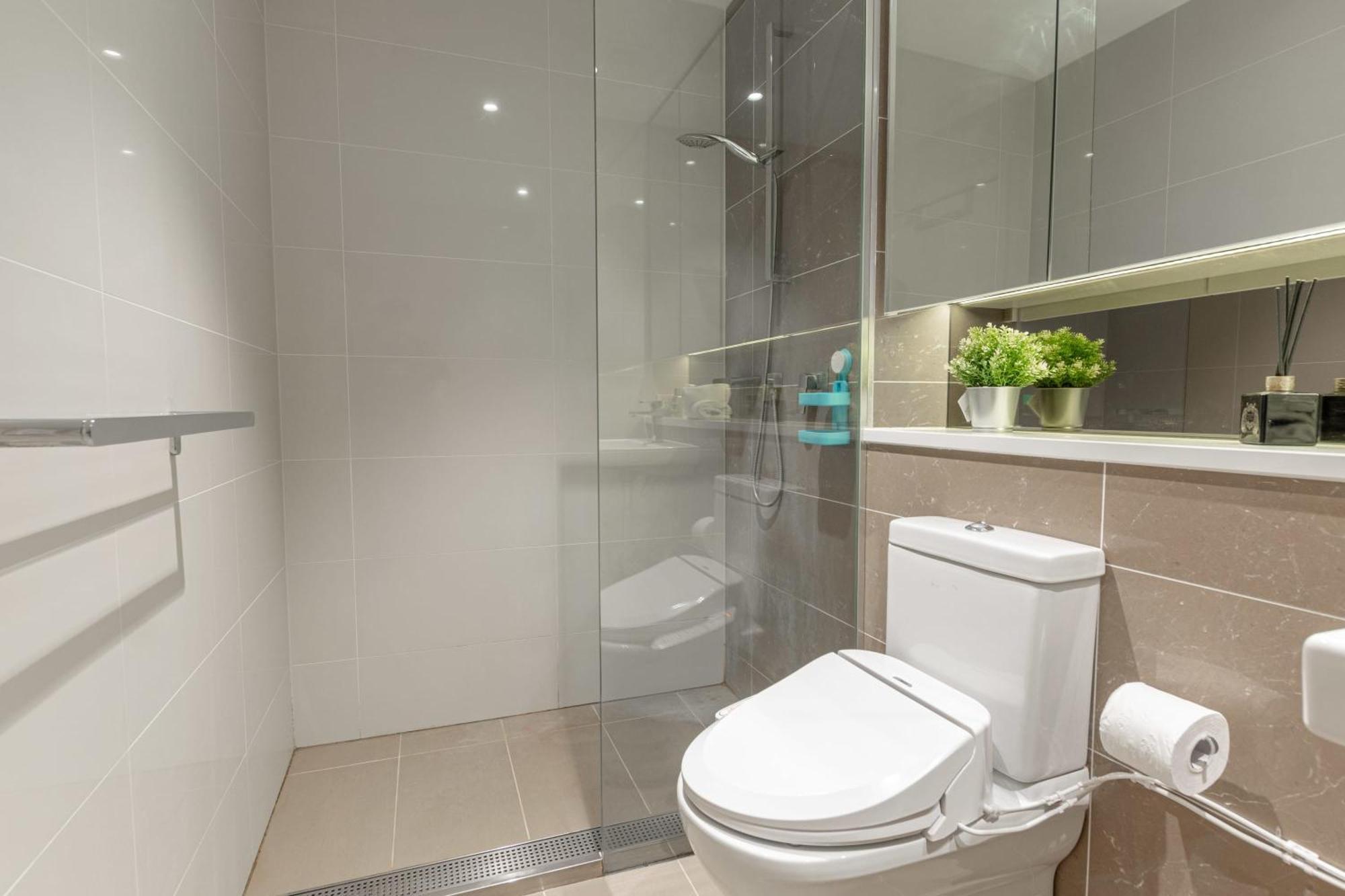 Cosy Minimalism 2bd Near Olympic Park Apartment Sydney