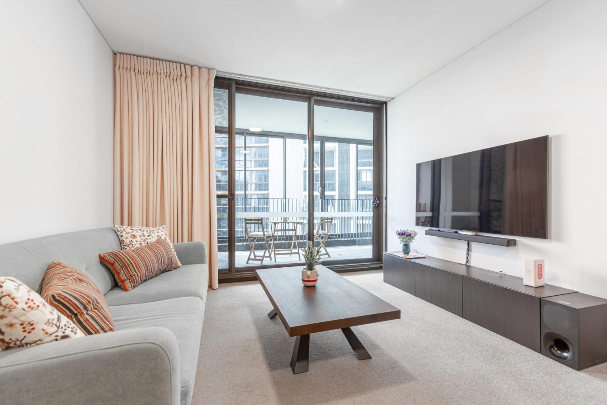 Apartment Cosy Minimalism 2bd Near Olympic Park Sydney